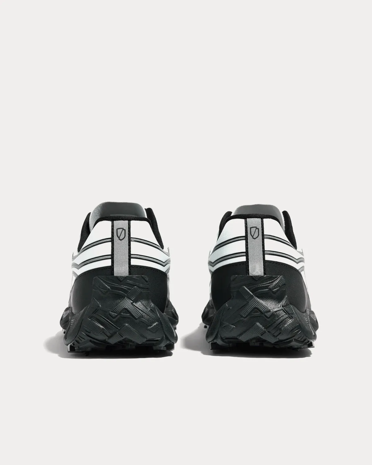 002 Alpine White Running Shoes