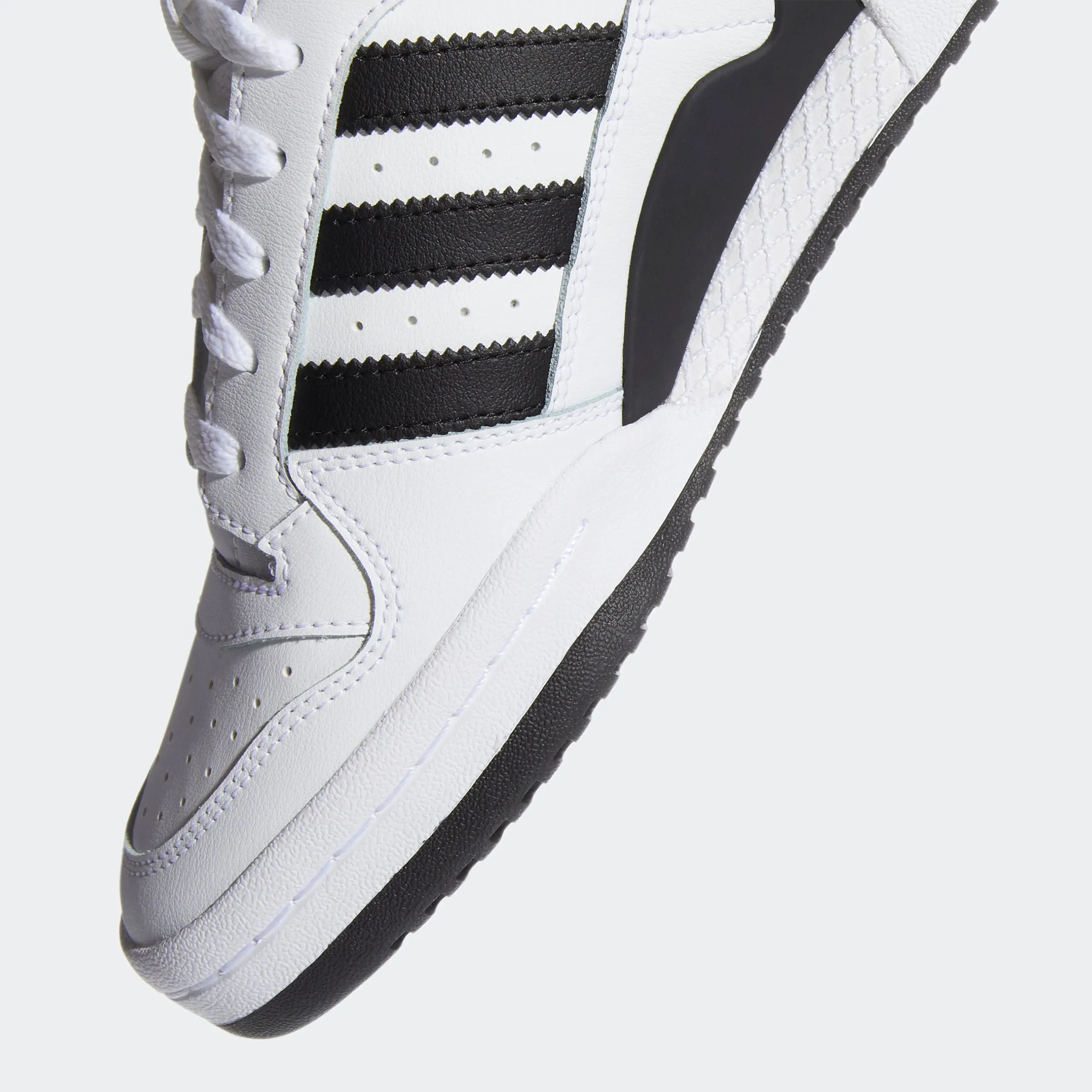 adidas Originals Forum Mid Shoes White Black