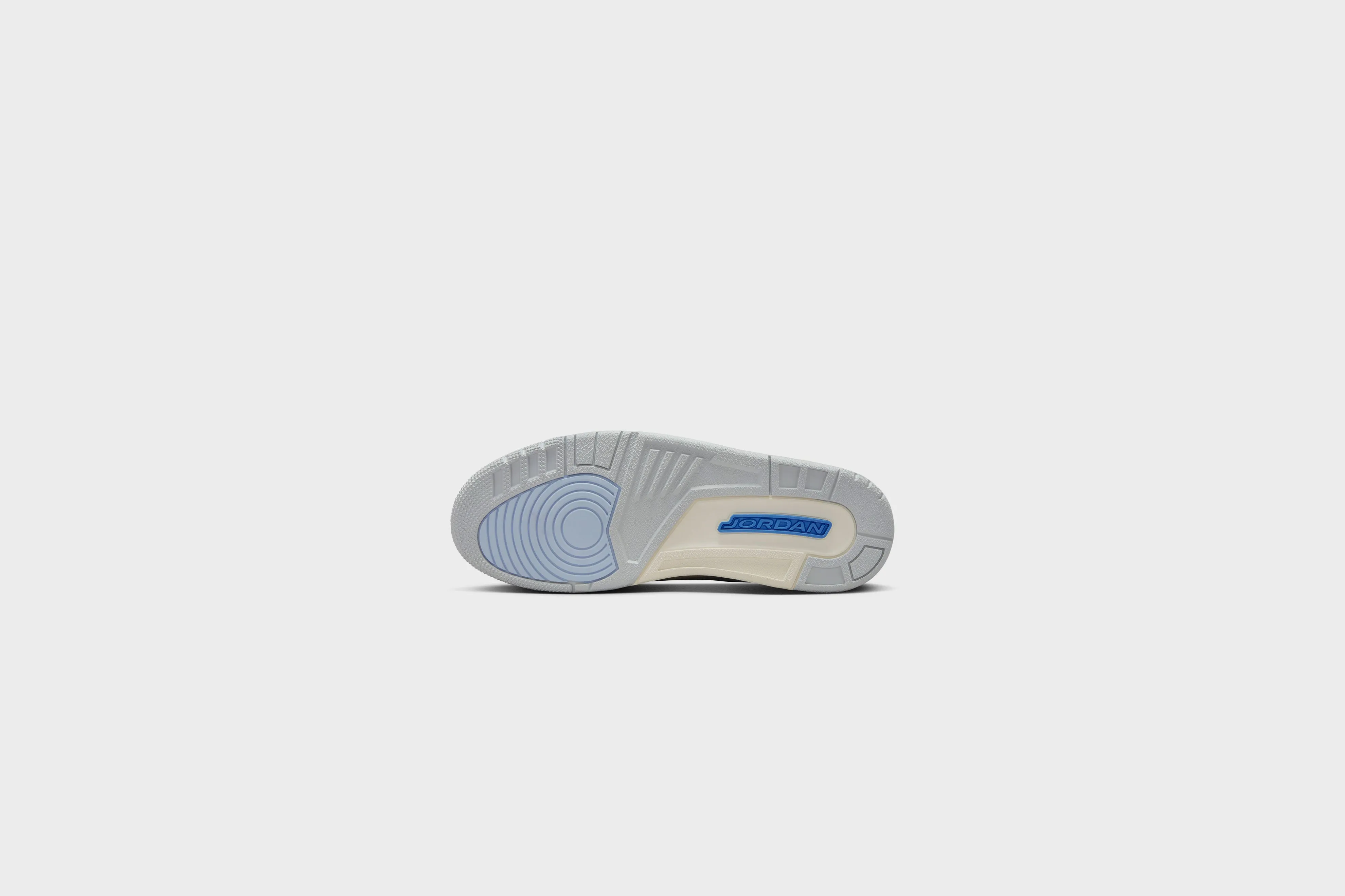 Air Jordan 3 Retro (Summit White/Hydrogen Blue)