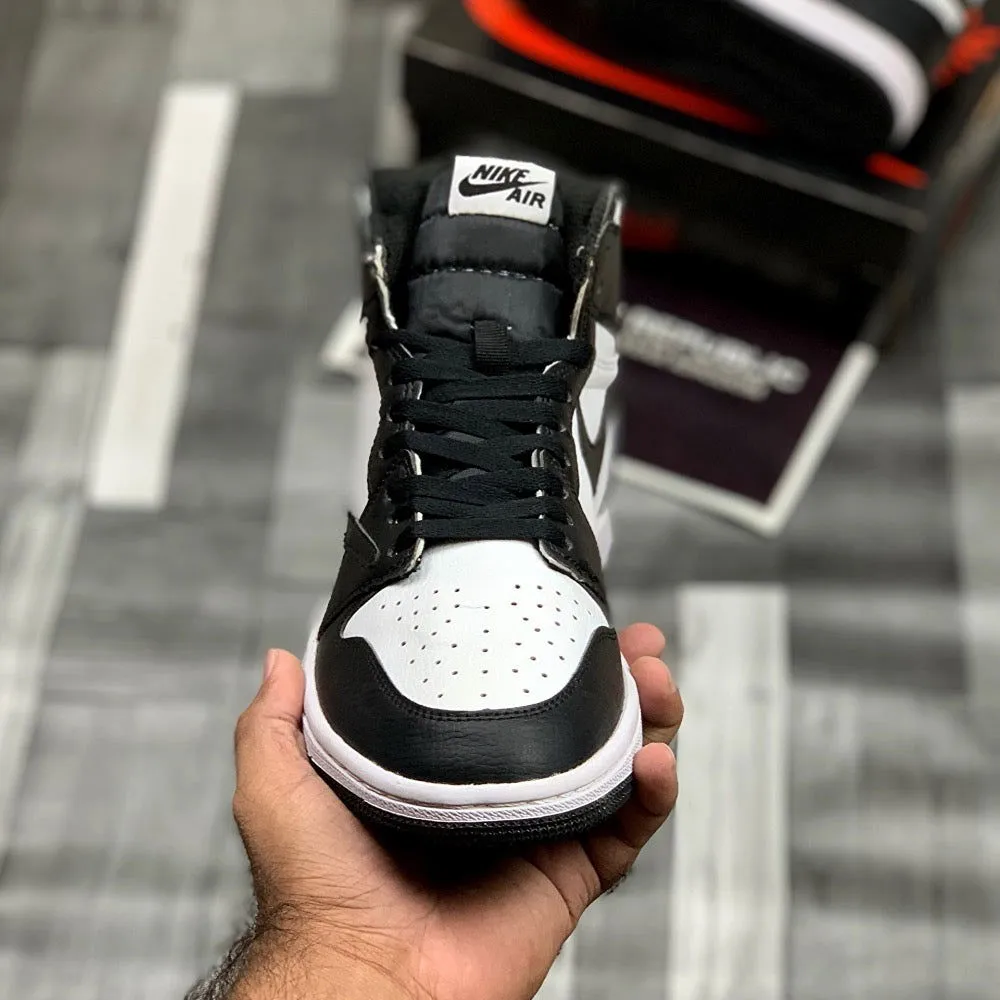 AJ-1 High Traviis (Panda)