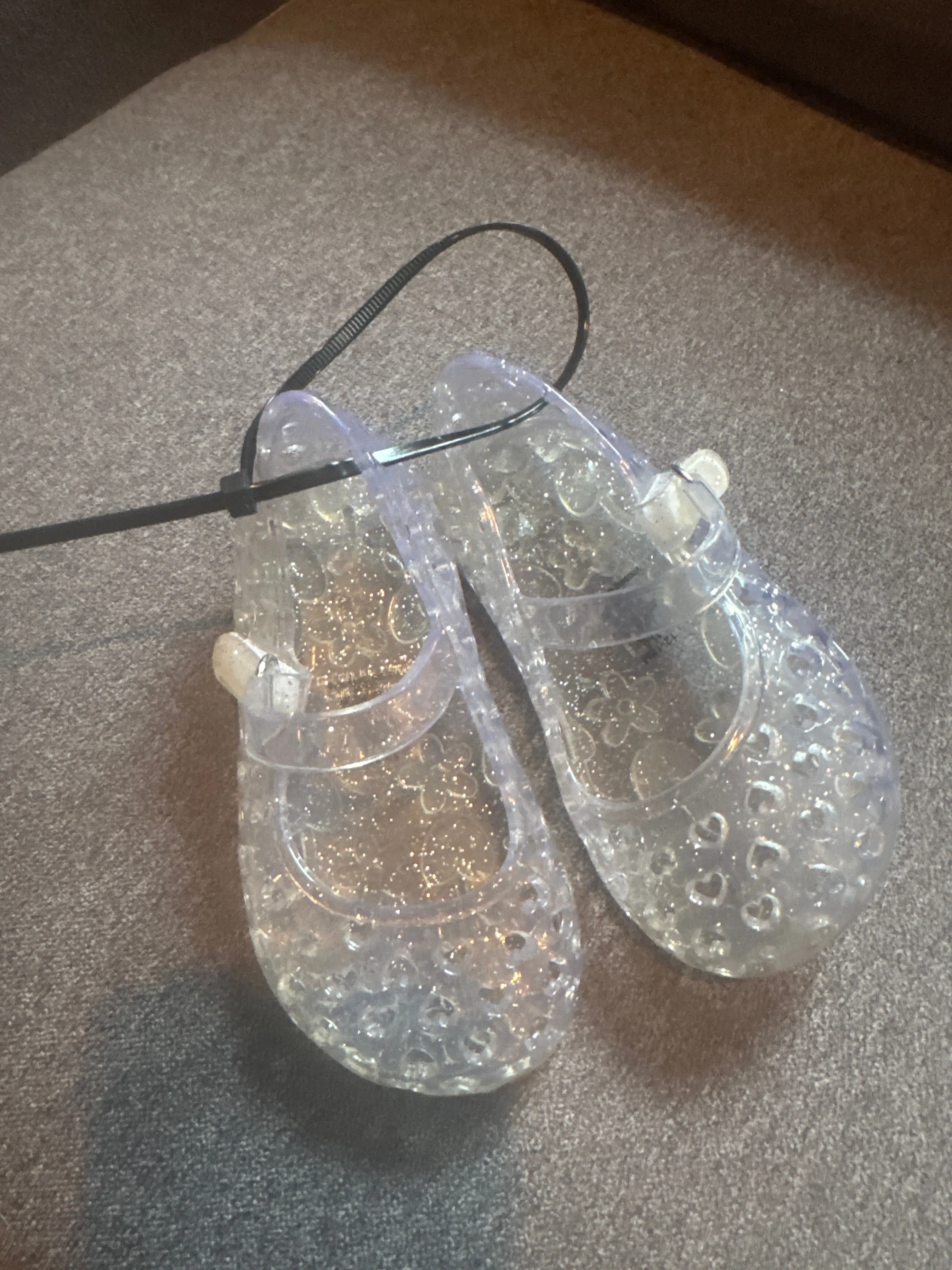 Clear jelly shoes 12-18m  - size Shoes  0-3 (Infant)