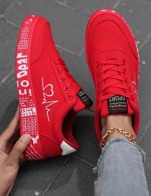 Couple Skate Shoes – Comfortable Lace-Up Sneakers for Men & Women