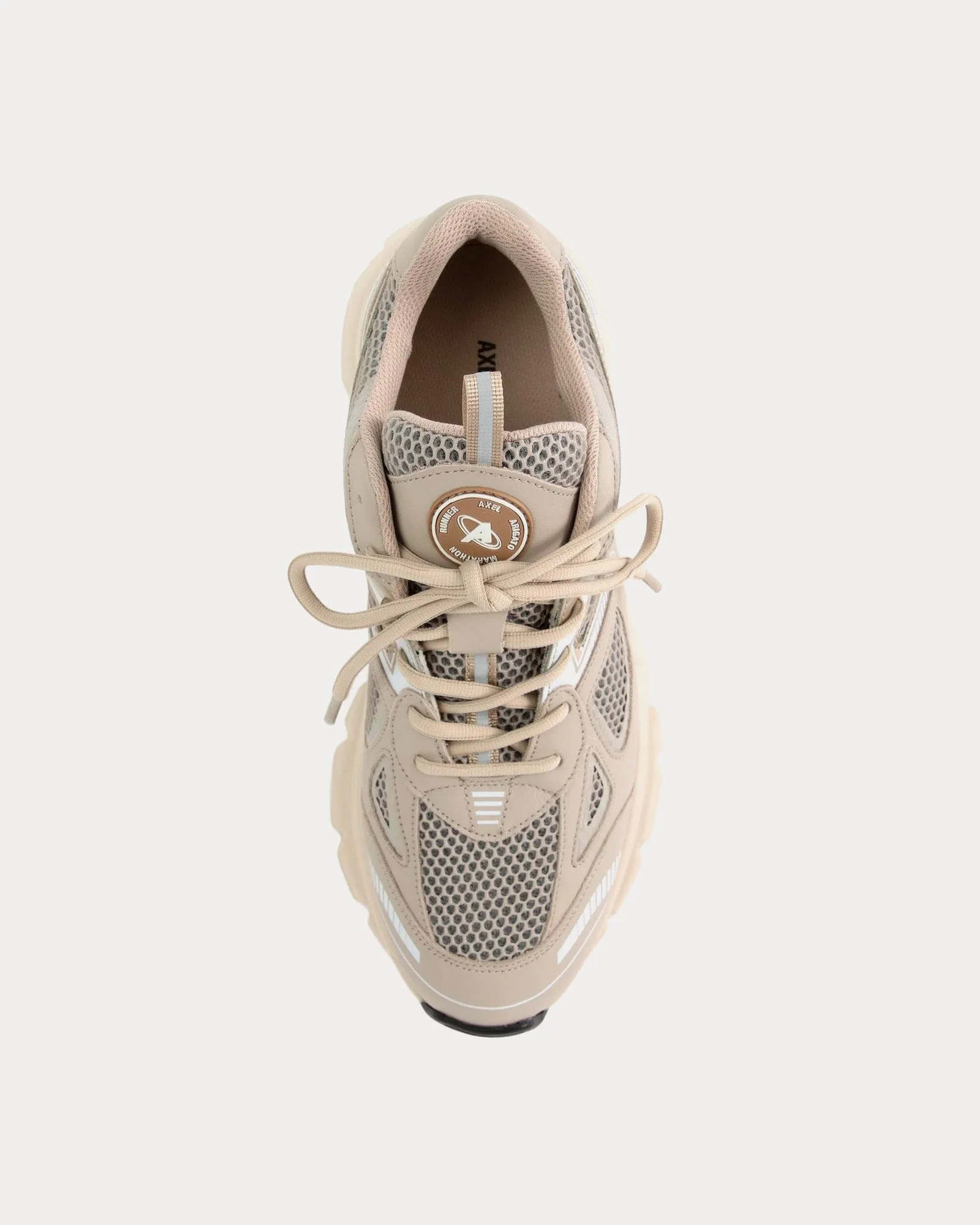 Marathon Runner Beige / Silver Low Top Sneakers