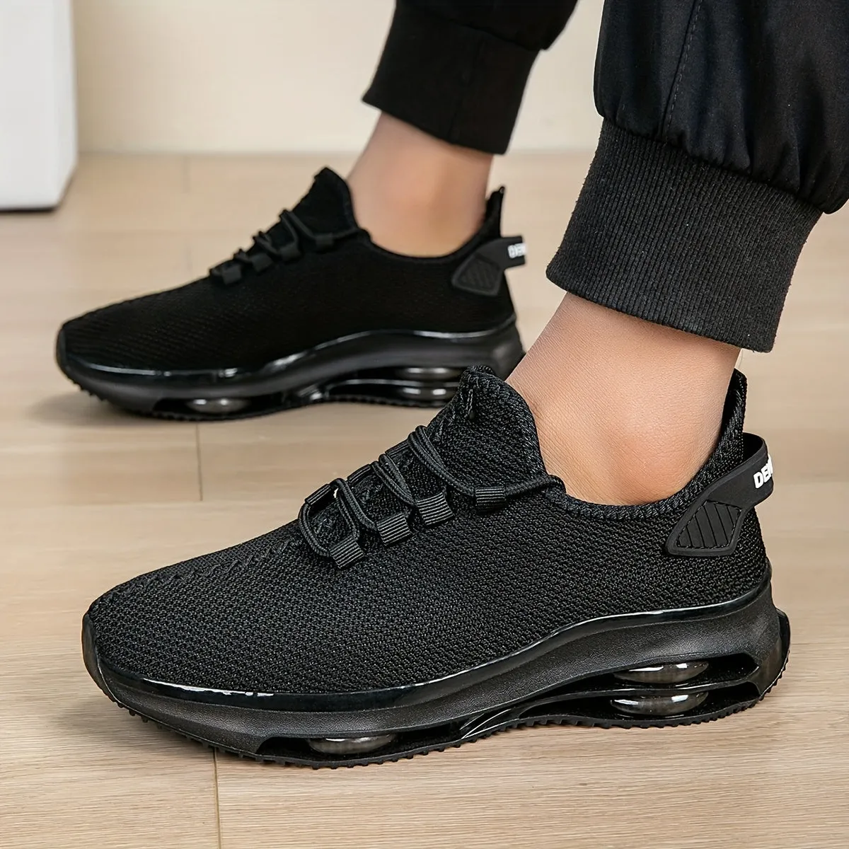 Nova Breeze Knit Sneakers