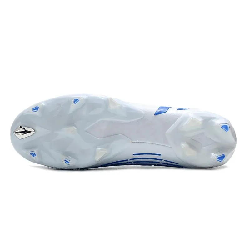 Soccer Shoes for Men - Low Ankle Outdoor Football Boots with Cushioning and Ventilation