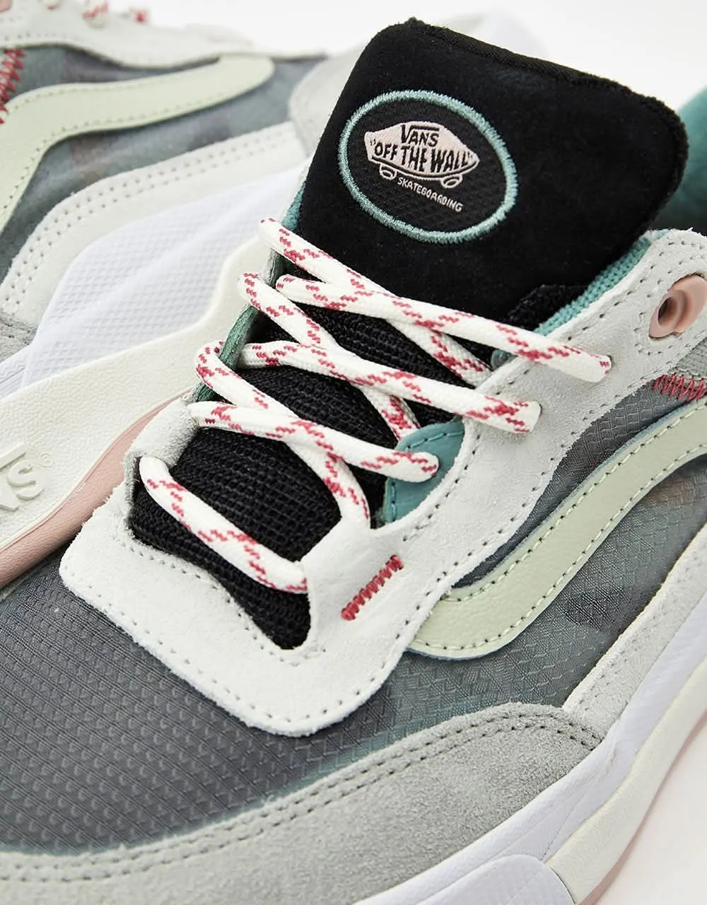 Vans Wayvee Skate Shoes - Grey/Multi